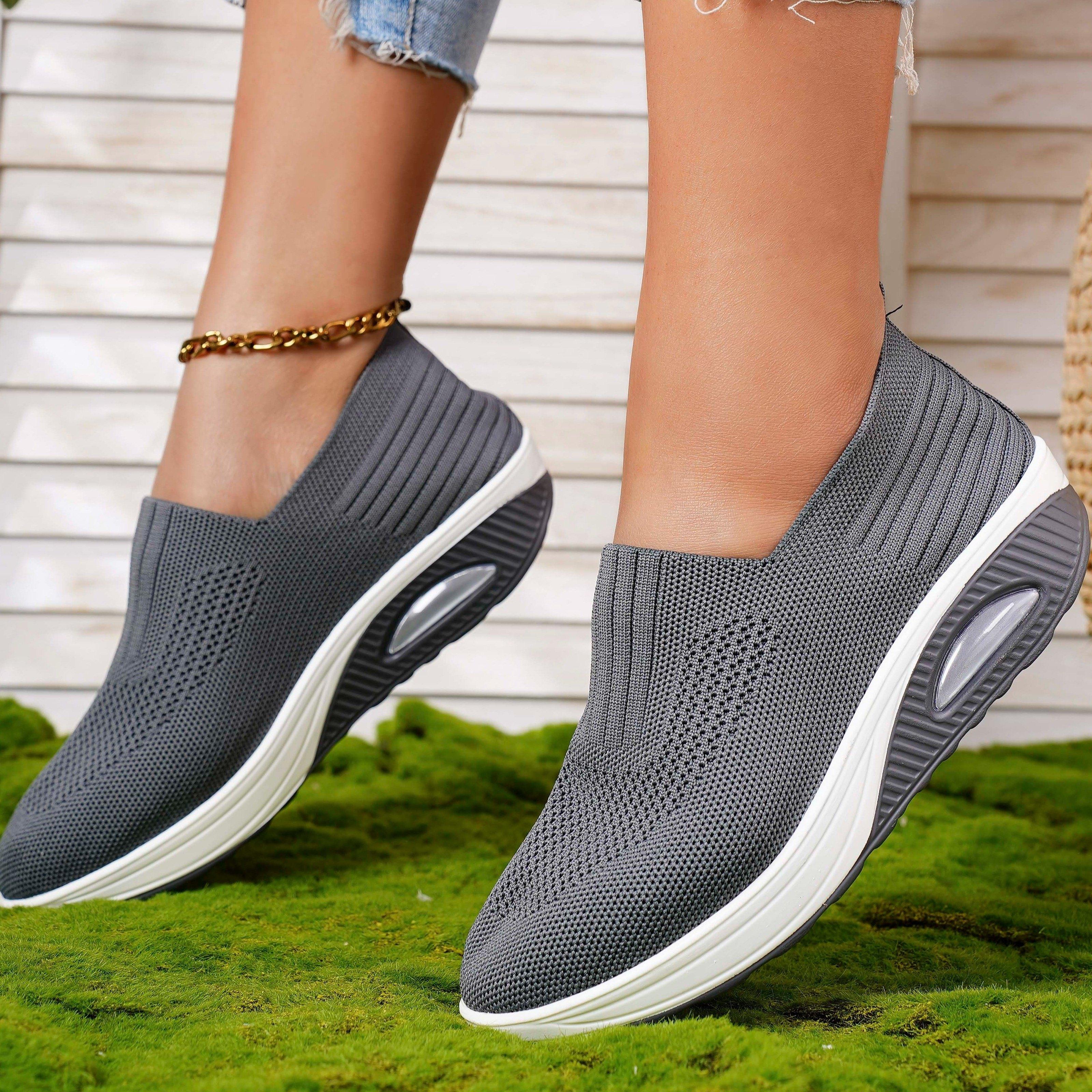 Женские удобные кроссовки на воздушной подушке — фото 3