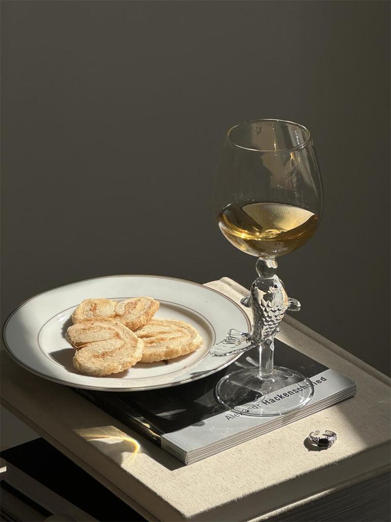 Fish Handle Glass Wine Goblet Glass Cup Champagne Coupes Water Tumbler 300ml