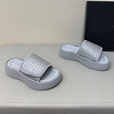 Chaussons Plateforme Femme Chaussures Décontractées Designer Chaussures Confortables Sandales Femme 2025 Été Plage Tongs Tendance Féminine Zapatos