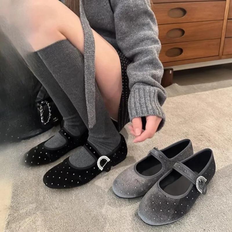 Fashion Soft Bottom Flat Shoes Spring New Round Head Shallow Mouth Flannelette Glitter Word with Anti-slip Wear-resistant Single Shoes