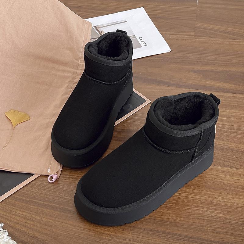 Pure handmade snow boots fur integrated snow boots winter piled thickened warm thick sole one pedal cotton shoes 40 чёрный 4070₽