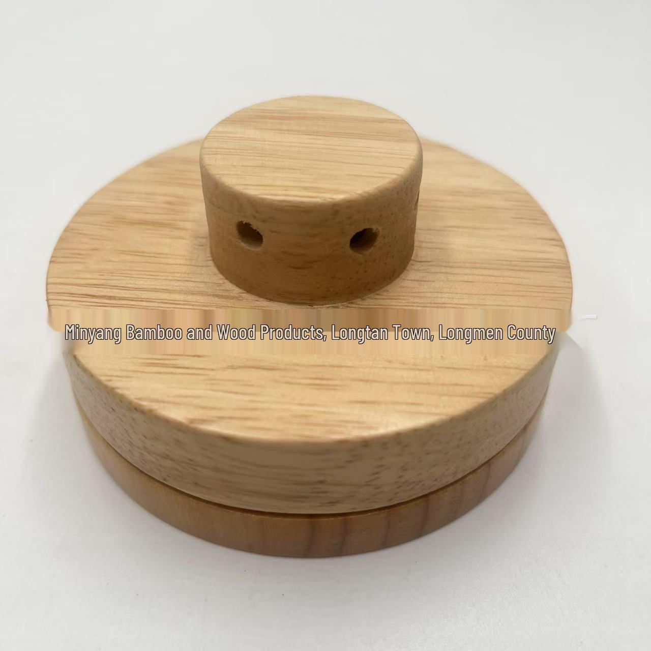 Solid Wood Cocktail Smoker Set with Fruit Wood Chips Clear Varnish