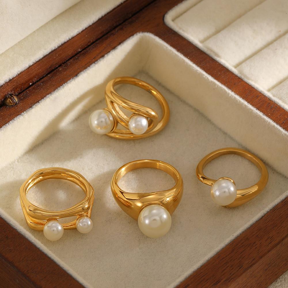 Style Artificial Pearl Ring For Women With Geometric Design And Pvd Coating Jewelry