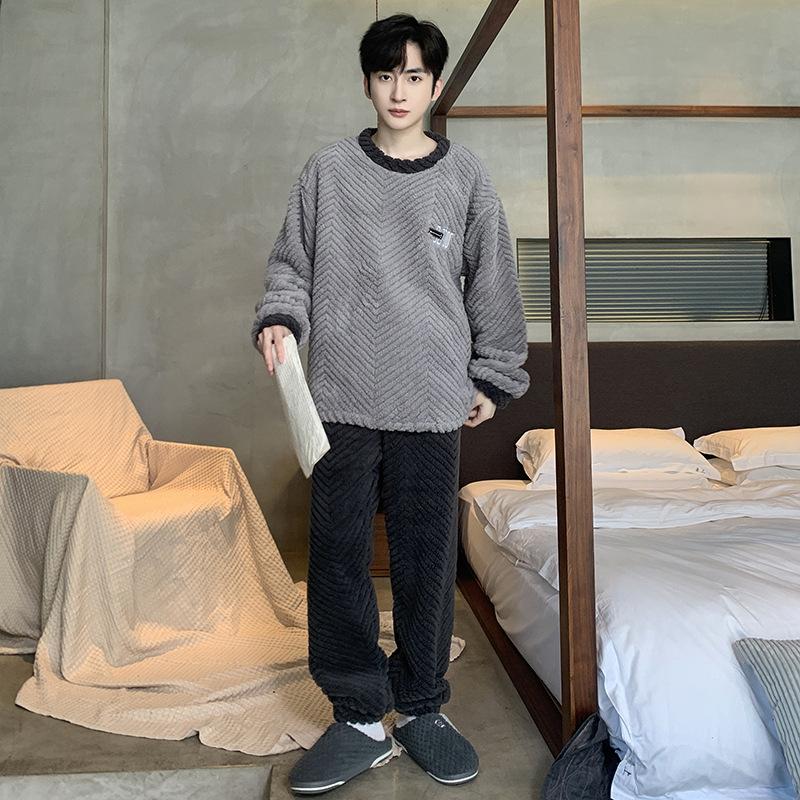 1set Men'S Casual Crew Neck Pajama Set, Cartoon Print, Polyester Knit Fabric, Slight Stretch, Loose Fit, Fall/Winter Warm Loungewear Set