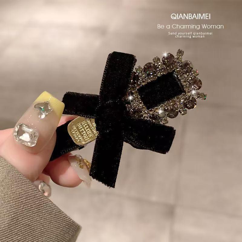 Korejská sametová sponka do vlasů s kamínkovou mašlí pro podzim/zimu