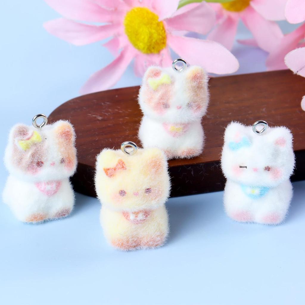 3D Cute Kitten Flocking Pendant: DIY Keychain, Phone Charm & Bag Accessory