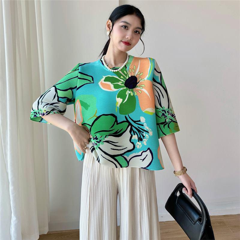 

Винтажная плиссированная футболка с круглым вырезом и рукавами пять четвертей свободного кроя для женщин, ранняя весна 2025 One Size зелёный