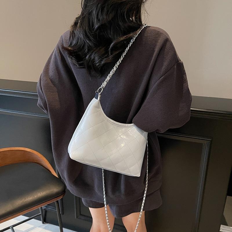 New Chain Bag Women's Fashion Messenger Bag Versatile Shoulder Bag