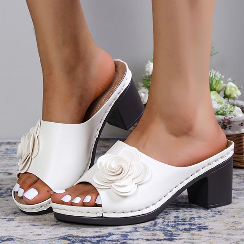 Módní Vintage Sandály na silném podpatku s květinovou dekorací Dámské Letní Lehké s otevřenou špičkou Sandalias Mujer 2025 Vysoké podpatky Plážové pantofle