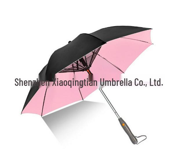 Regenschirm mit eingebautem Ventilator und Nebelkühlung – Sonnenschutz und Wassersprüh-Technologie