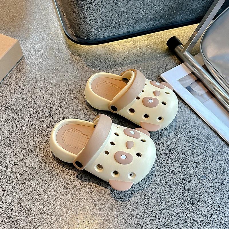 Kinder Freizeitschuhe Strandschuhe Mädchen Niedliche Panda Sandalen Weich Bequem 2024 Sommer Neu Jungen Hausschuhe Outdoor Mode Schmutzabweisend