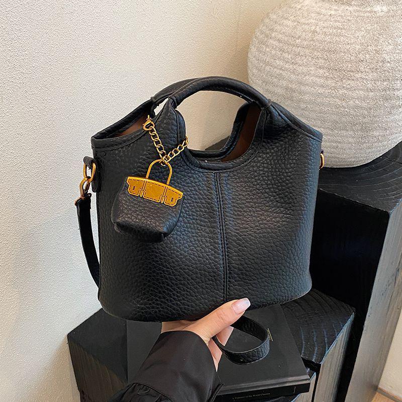 Women's Minimalist White Crossbody Handbag - 2025 Versatile Travel and Commute Accessory