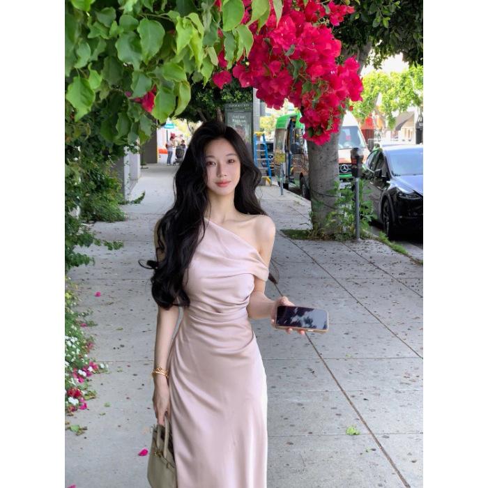 

French simple, generous and decent dress, female royal sister temperament, slanted shoulders, swing collar XL