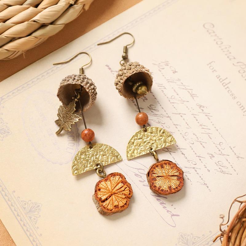 Retro natural plant earrings handmade creative niche acorn fruit long fringed design women's earrings