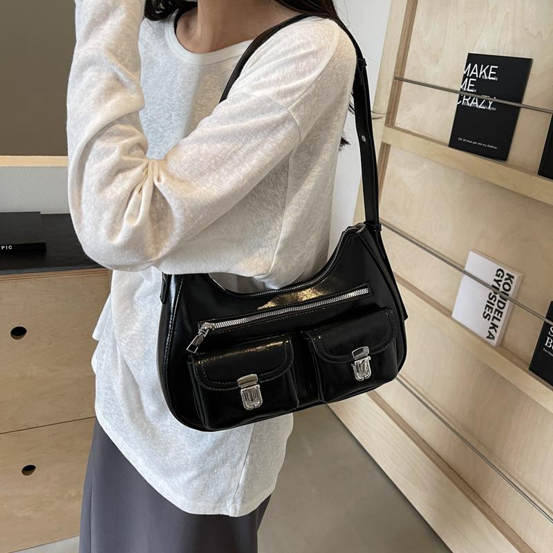 Retro Multi Pocket Underarm Bag Women's Shingle Shoulder Bag New Fashion Personalized Cool Girl Motorcycle Crossbody Bags