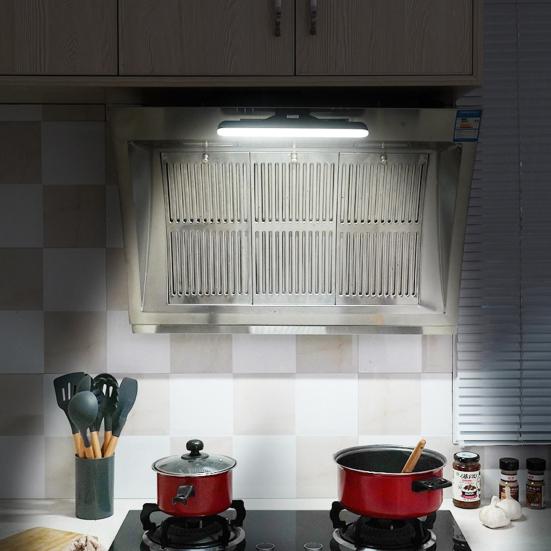 Mirror Light Eye Touch Control Protection Wireless Portable Makeup Hanging Lamp for Bathroom