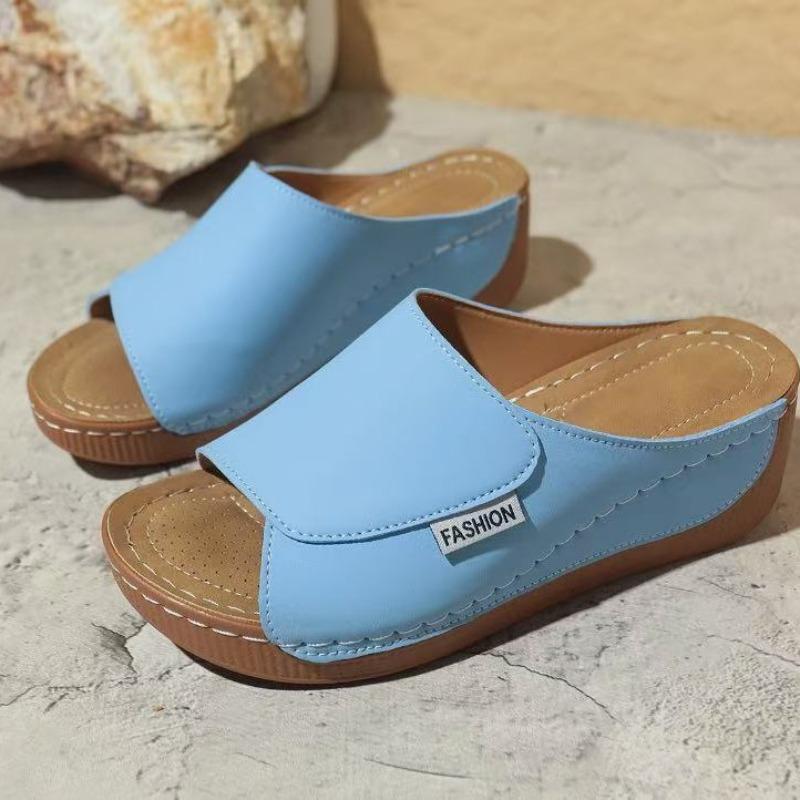 Summer New Style Wedge-heeled Slippers, Fashionable Pointed-toe Summer Sandals, Lightweight Beach Women's Ready-to-wear Flip-flops