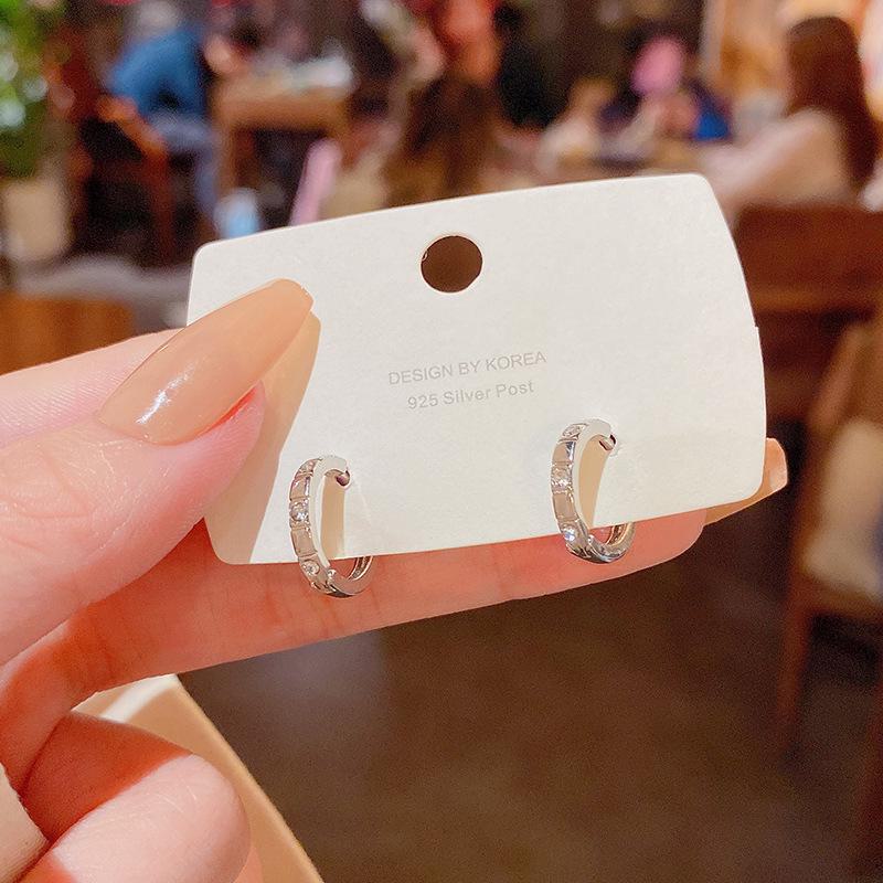 S925 Silver Needle Geometric Diamond Studded Earrings: Light Luxury, Korean Style, Exquisite Niche Temperament