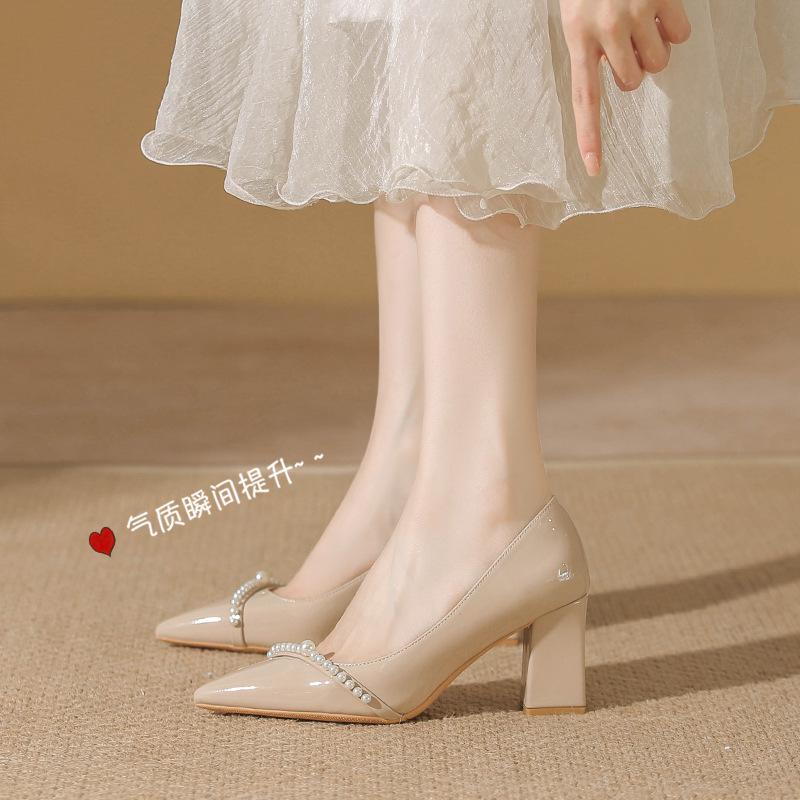 

Свадебная обувь туфли невесты новый темперамент острый носок высокий каблук женские жемчужный средний толстый каблук одинарные туфли туфли подружки невесты женские 40