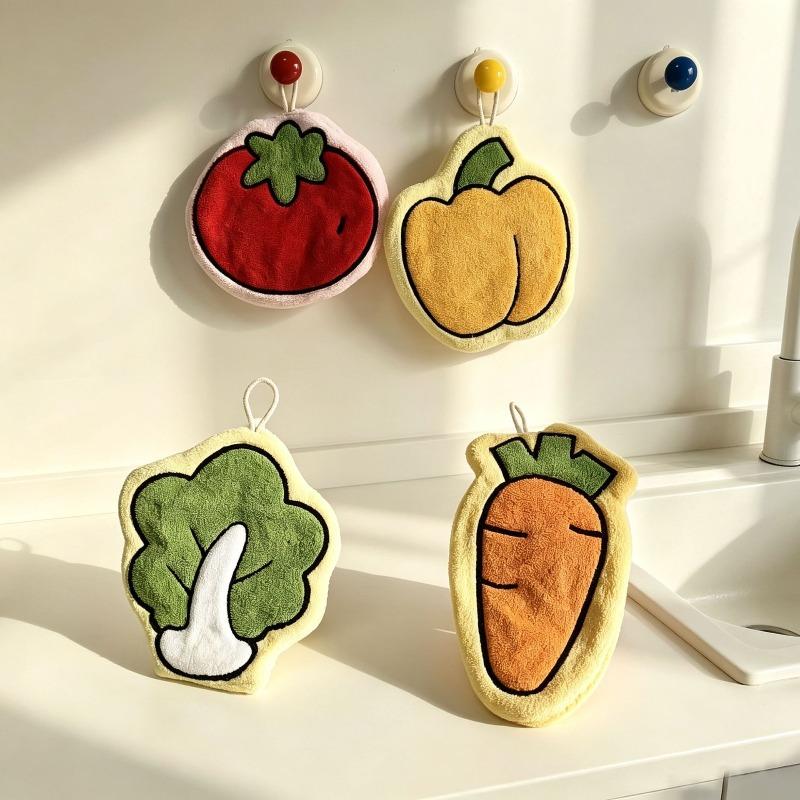 Cartoon Vegetable Wall-mounted Hand Towel with Water-absorbing Thick Fabric for Use in Bathrooms and Kitchens, Featuring A Fruit Design.