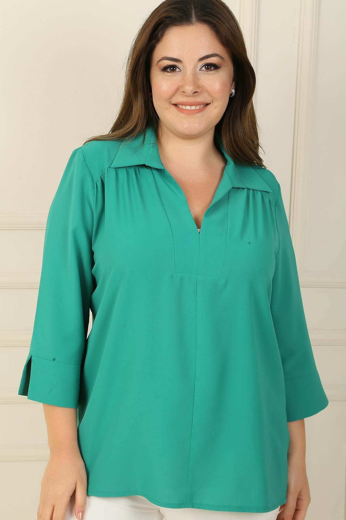 

Воротник-поло, рукав четверть, BB. Блузка 5XL зелёный