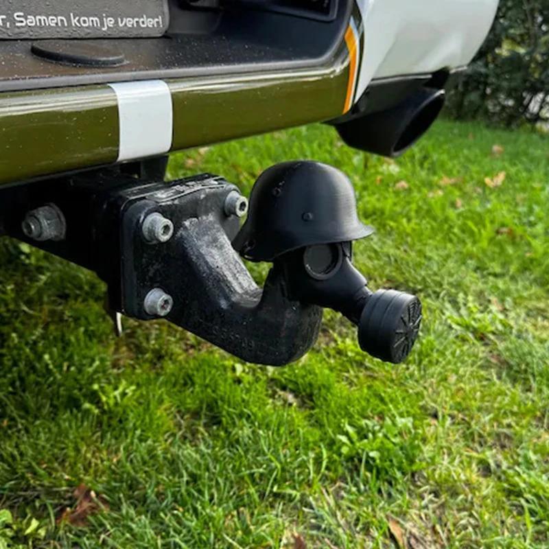 Anhängerkupplungsabdeckung mit Stahlhelm und Gasmaske 3D-gedruckte Anhängerkupplungskugelabdeckung verhindert Rosten des Aufnahmerohrs