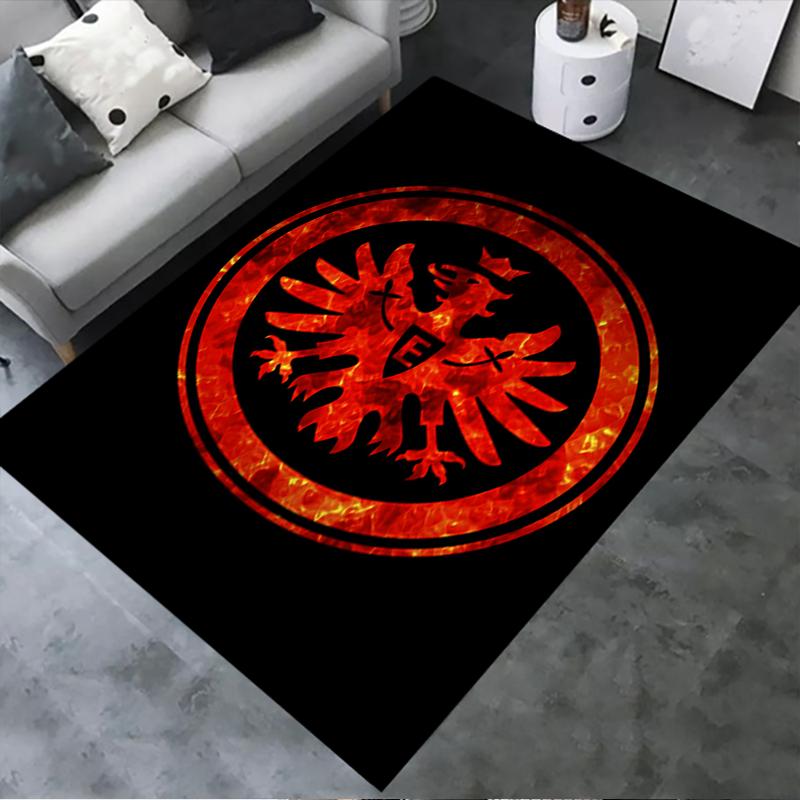 2025 Neuer Frankfurt Fußball Teppich für Wohnzimmer Schlafzimmer Haus Sofa Dekoration, Kinder spielen Rutschfeste Bodenmatte26