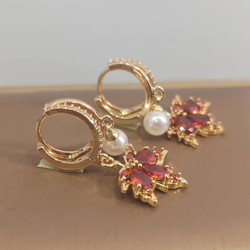 Brincos de gota de folha de bordo de zircônia vermelha para mulheres 2023 nova moda casamento noivado festa joias acessórios