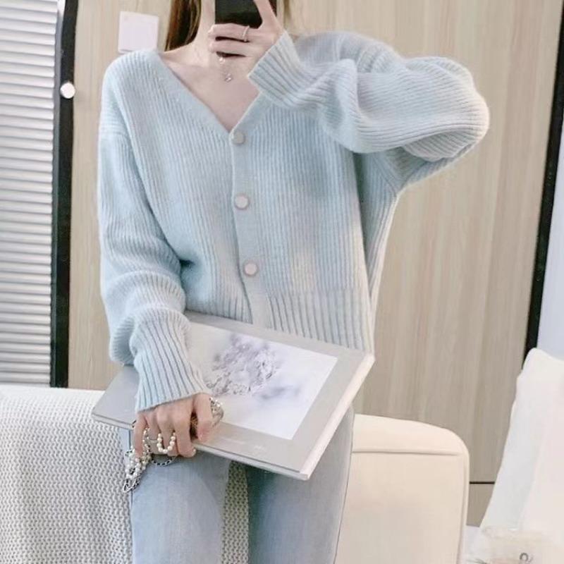 Autumn New Gentle Wind Comfortable Loose Simple Lazy Sweater Jacket Short V-neck Soft Waxy Knitted Cardigan Women
