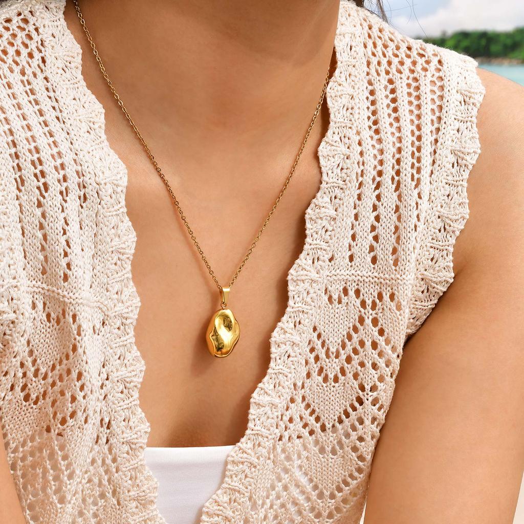 Vintage Glossy Hammered Irregular Pendant Necklace for Women, Gold Plated Stainless Steel Necklace, Fashion Party Jewelry Gift