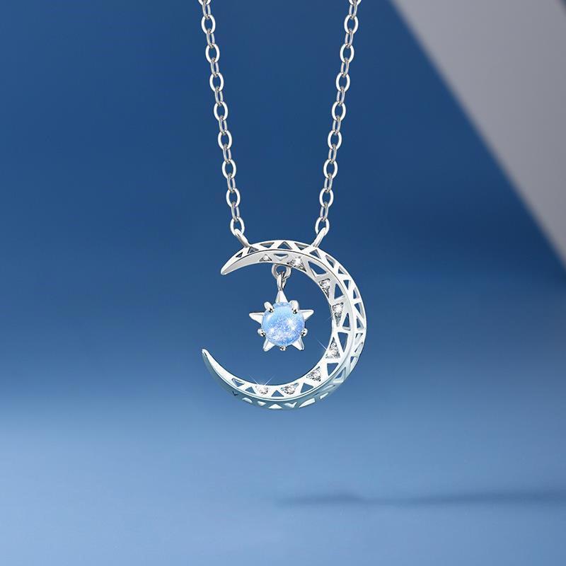 

Dream Fall Star Moon Necklace: Light Luxury Galaxy Pendant 2025 - New Women s Fashion, Simple Dream Chasing Galaxy Design.