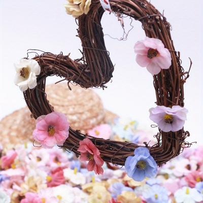 30pcs 3cm Artificial Flower Head Small Daisy Silk Cloth Fake Flower Accessories Artificial Flower Decorative Materials Wreath Artificial Flowers