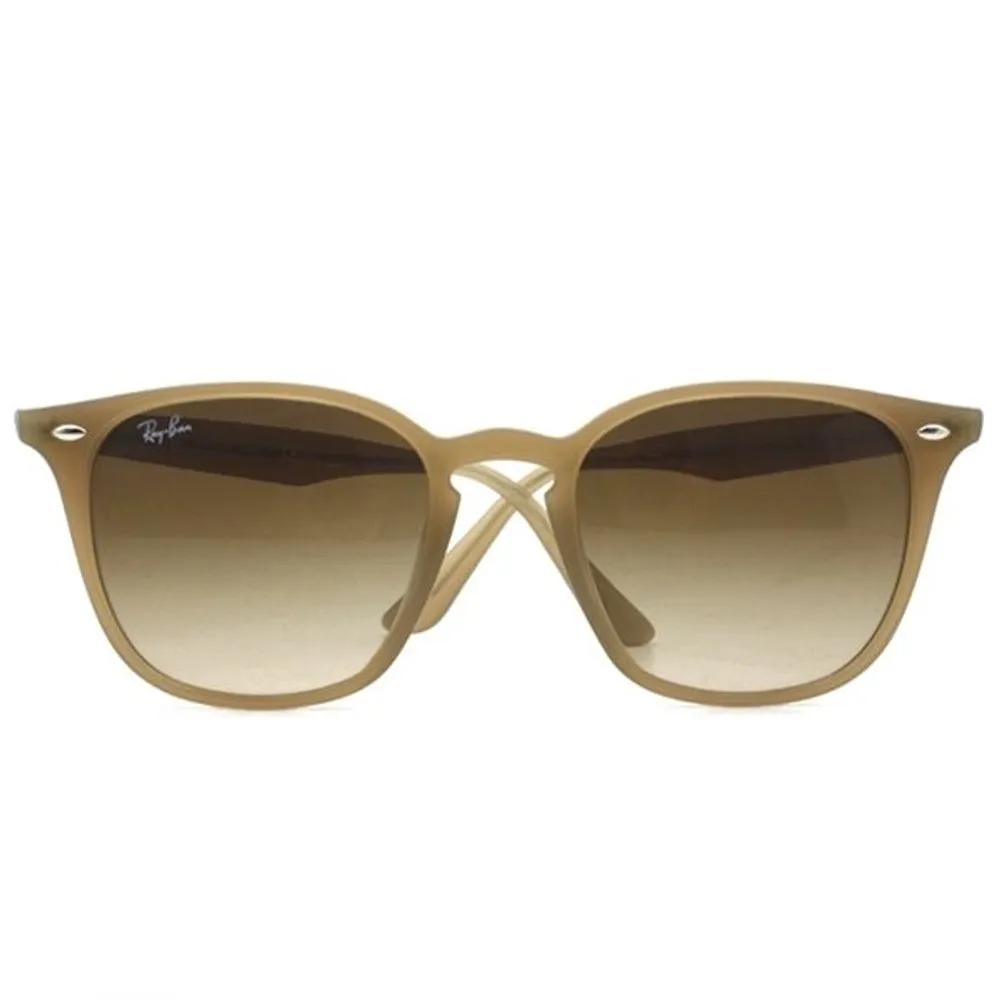 Ray-Ban RB4258F 6166/13 (52) Opal Beige Sunglasses