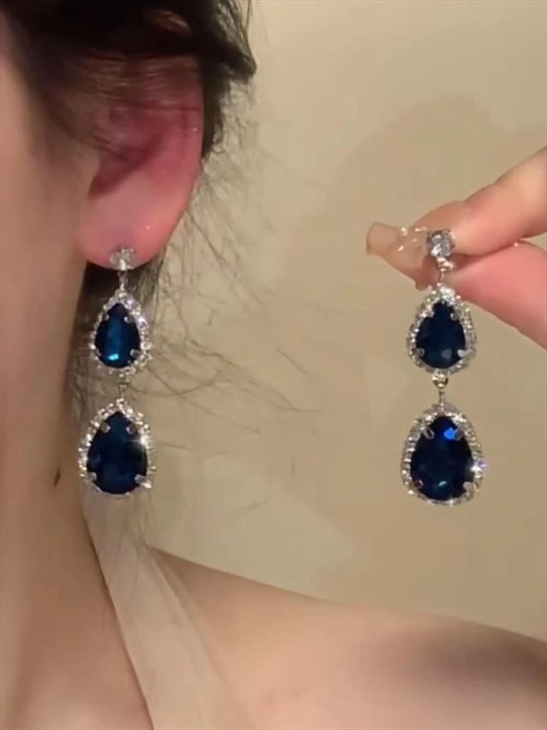Super Glitzernde Zirkon Quastenohrringe - Vintage Koreanischer Influencer Stil 2025 Trend