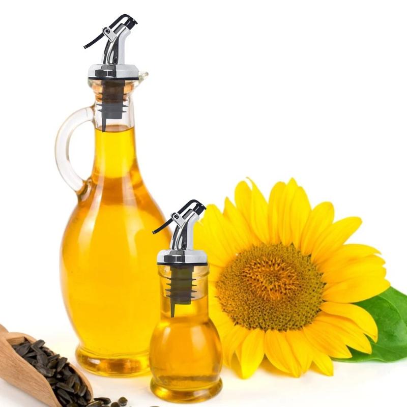 2pcs Oil bottle stopper Kitchen press type oil guide nozzle Sealed leakproof spray Soy sauce seasoning bottle oil nozzle plug
