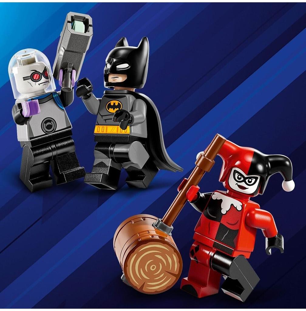 LEGO Constructor DC Comics Super Heroes – Batman In the Batmobile Vs. Harley Quinn and Mr. Freeze (76274)