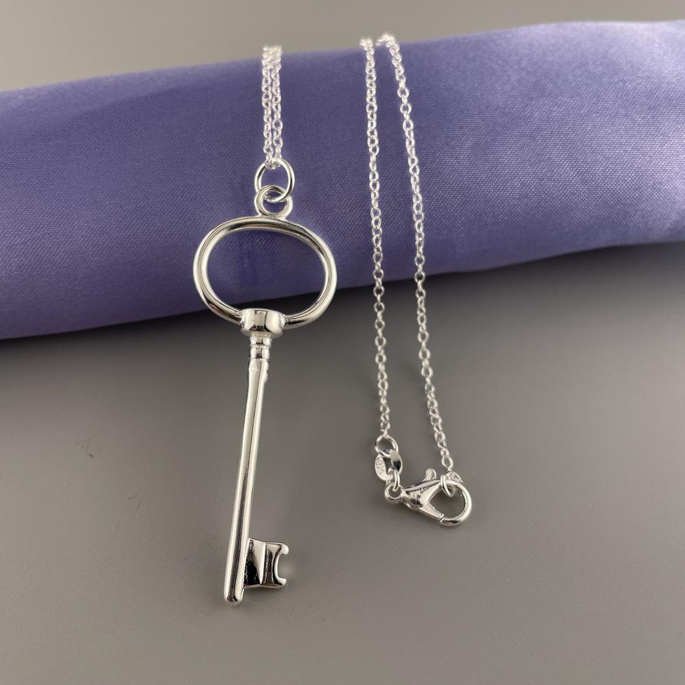 Fashionable Simple  Sterling  Necklace Cute Key Pendant Necklace For Women Jewelry Gift 46CM