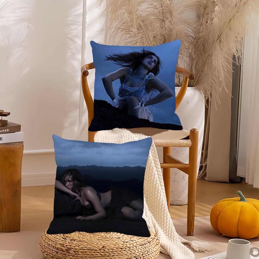 T-Tate M-McRae SO CLOSE TO WHAT Deluxe Pillow Case Home Cushion Cover Suitable For Office Sofa Car Suitable For All Seasons