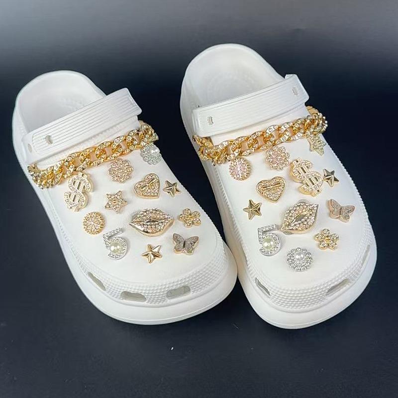 24/26PCS Shoe Charms Set Golden Lip Letter Butterfly Pentagram Chain Shoe Decorati Buckle for Sandals Clogs DIY Accessories Gift