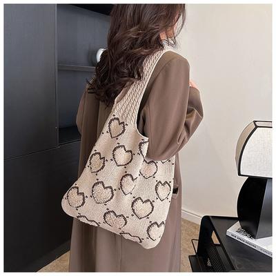 Pletená taška Retro tkaná taška Taška cez rameno Módny sladký lenivý štýl Veľkokapacitná nákupná taška Všetko ležérne