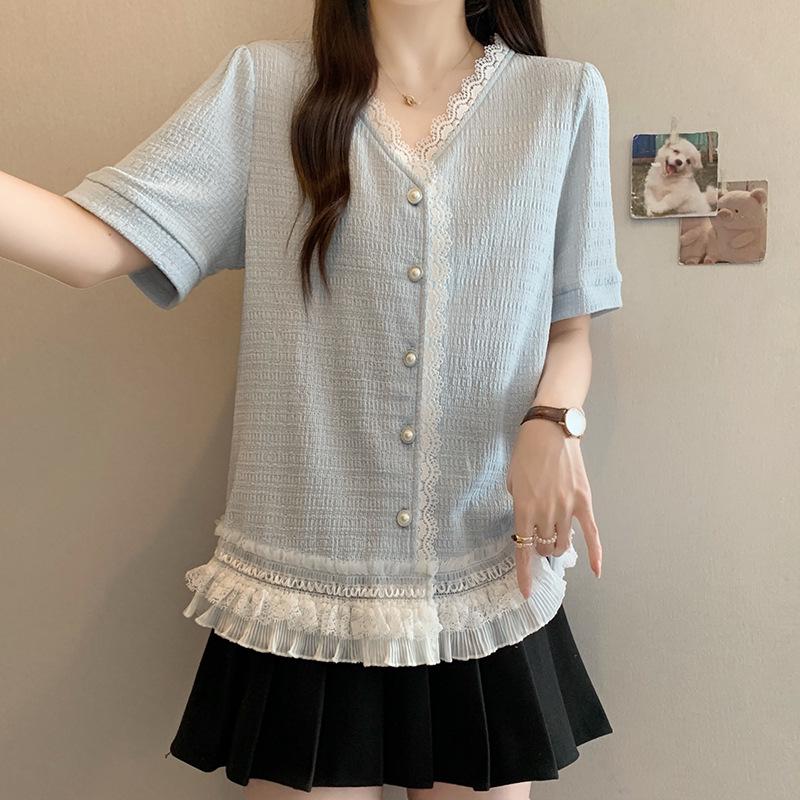 

2026 Summer Plus Size Women s Lace V-neck Short Sleeve Top 3XL синій