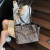 Women's Soft Large Capacity Leopard Shopper Shopping Bag New Travel Casual Shoulder Bag Handbags and Purses CLE