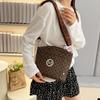 Retro Casual Simple Versatile Fashion Wide Shoulder Strap Single Shoulder Messenger Bag Light Luxury High Texture Large Capacity Bag