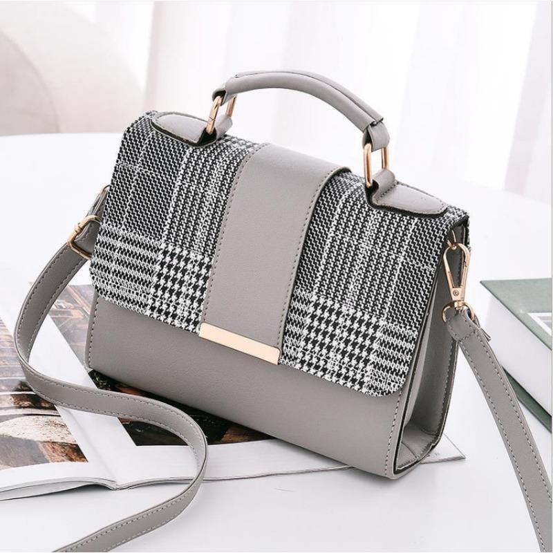 

New niche single shoulder women s bag generation twill splicing square portable messenger bag 20*7.5*15cm сірий колір
