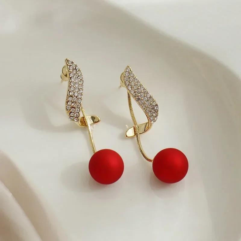 

Temperament Pearl Stud Earrings for Women Charm Crystal Long Tassel Luxury Drop Dangle Earring Wedding Bride Jewelry Accessories