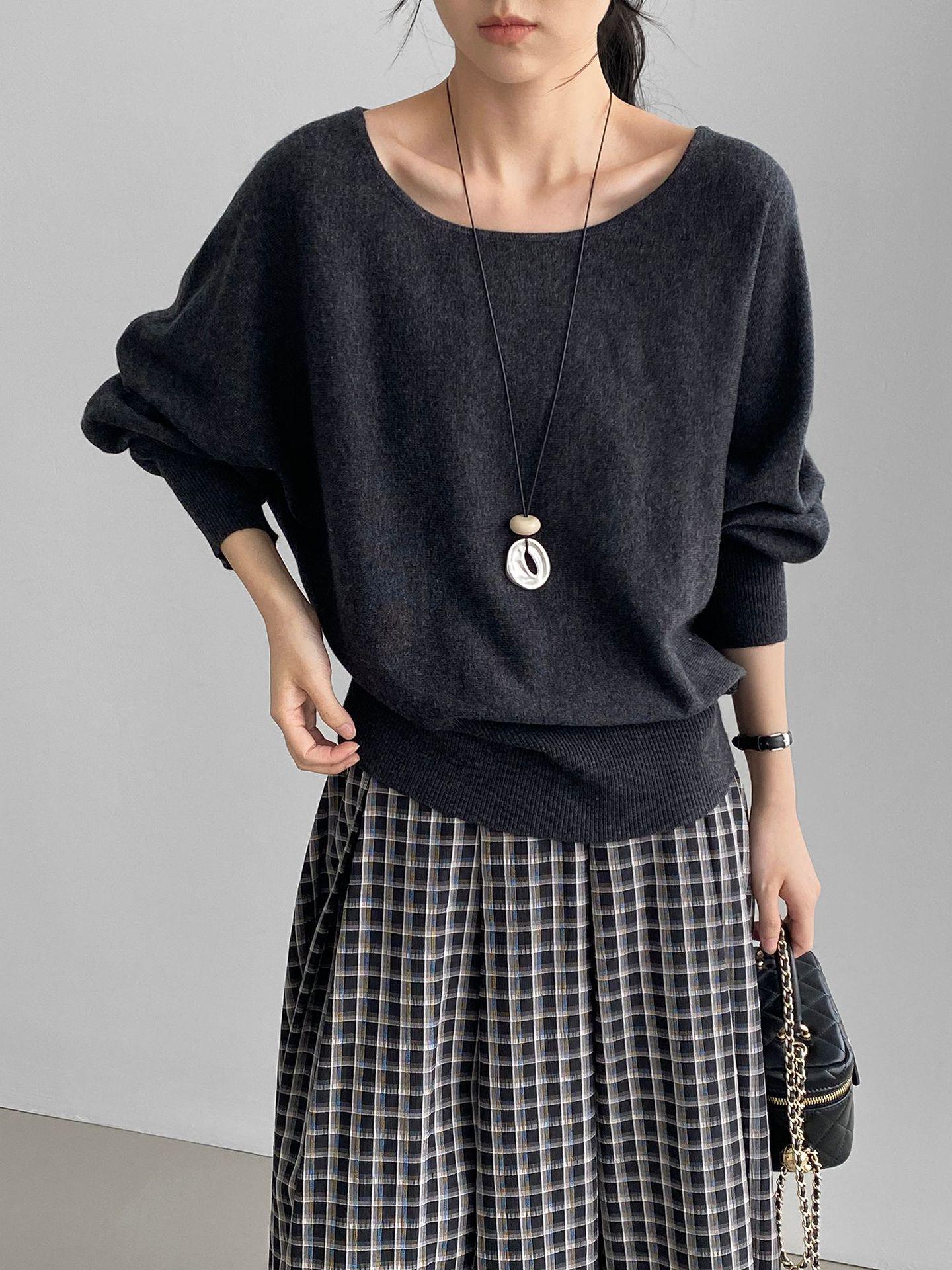 

Women s Relaxed Fit Autumn Knit Pullover - 6% Wool, Round Neck, Simple & Loose (G0113) One Size темно-сірий