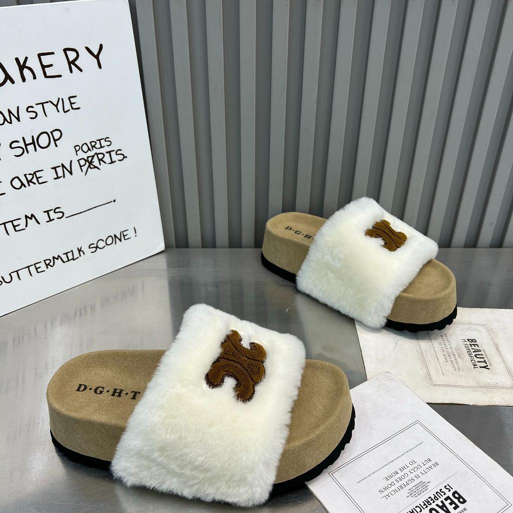 Premium sense fluffy slippers women's wear 2025 autumn and winter new Internet celebrity thick bottom one-word drag fluffy Birkencotton drag