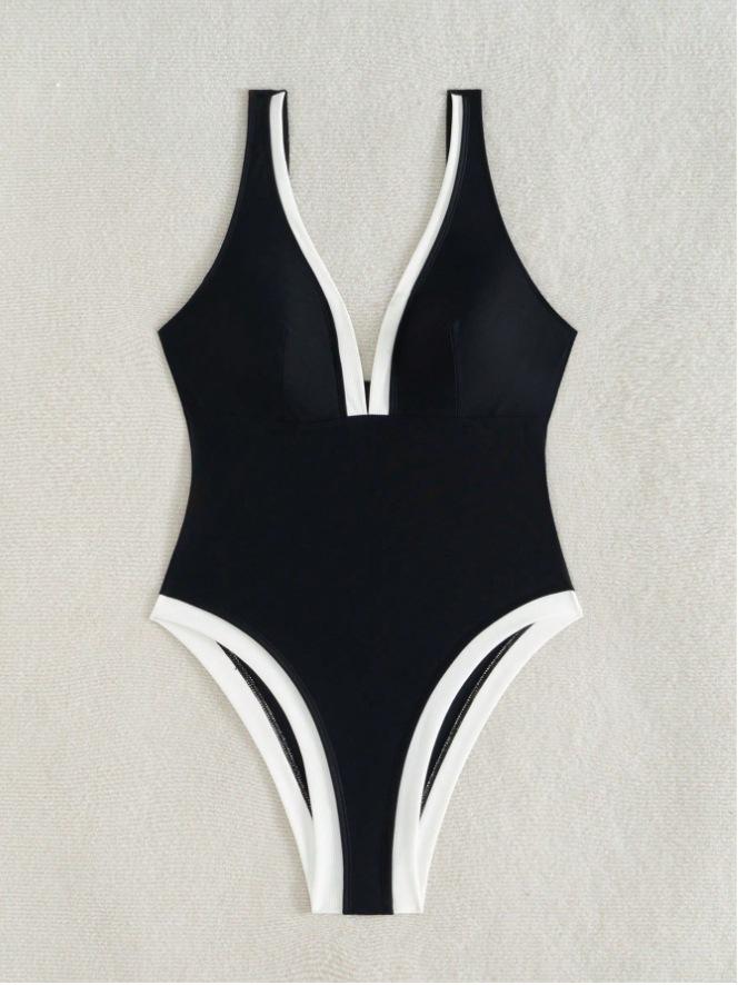1011 New Black and White Sexy One-piece Swimsuit European and American Swimsuit Shoulder Strap Hollow Plain Color