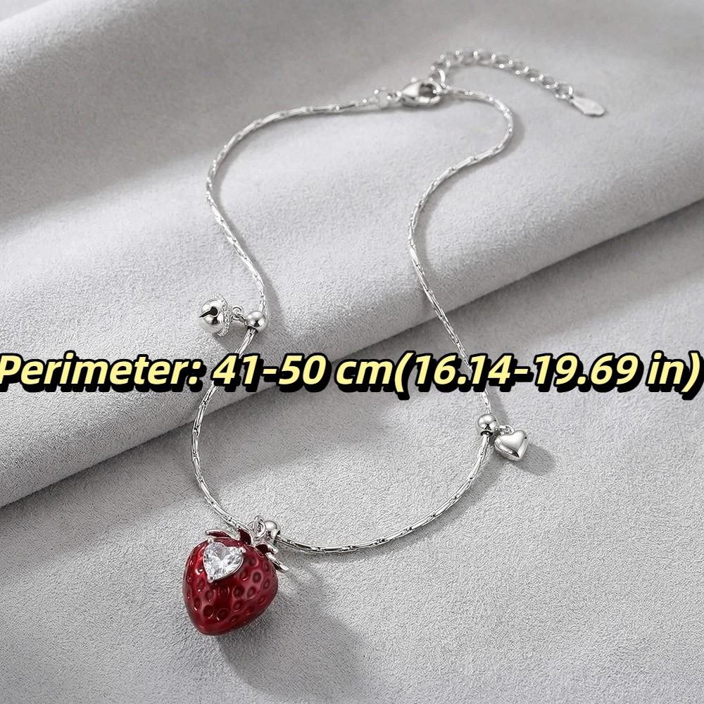 Niche Red Strawberry Love Necklace Girl Clavicle Chain Love Zircon Pendant  Lady