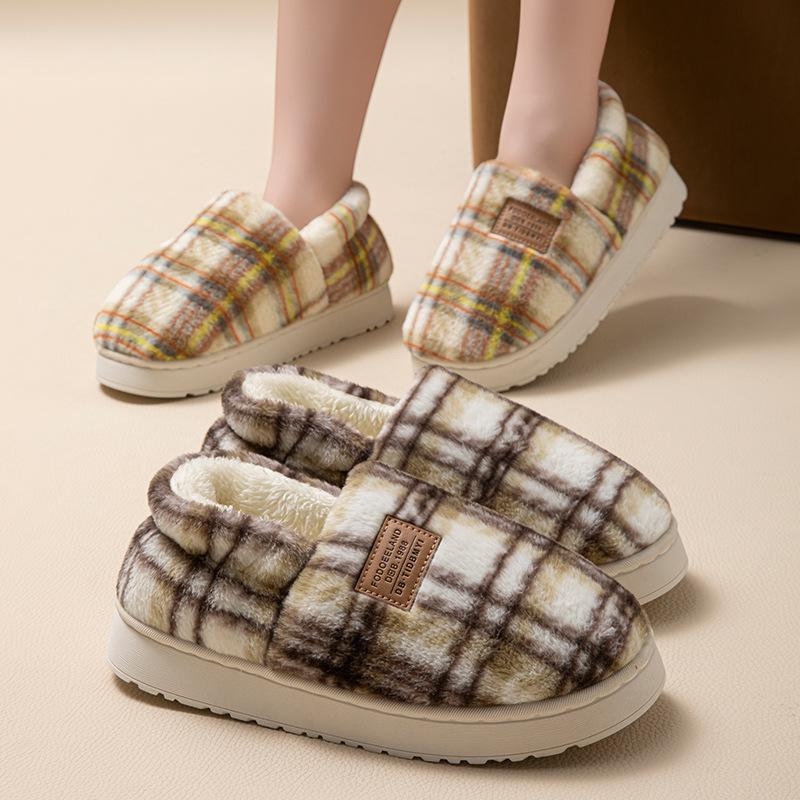 Shi Home Cotton Shoes Bag and Winter Indoor Household Warm Shoes Couple Platform Comfortable Fleece Shoes